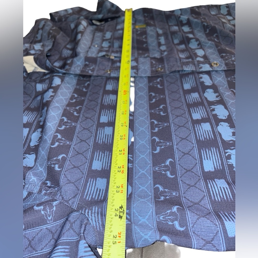 Sun River Clothing Co XL Button-Up Shirt Blue Western Buffalo Print Short Sleeve - Picture 7 of 10
